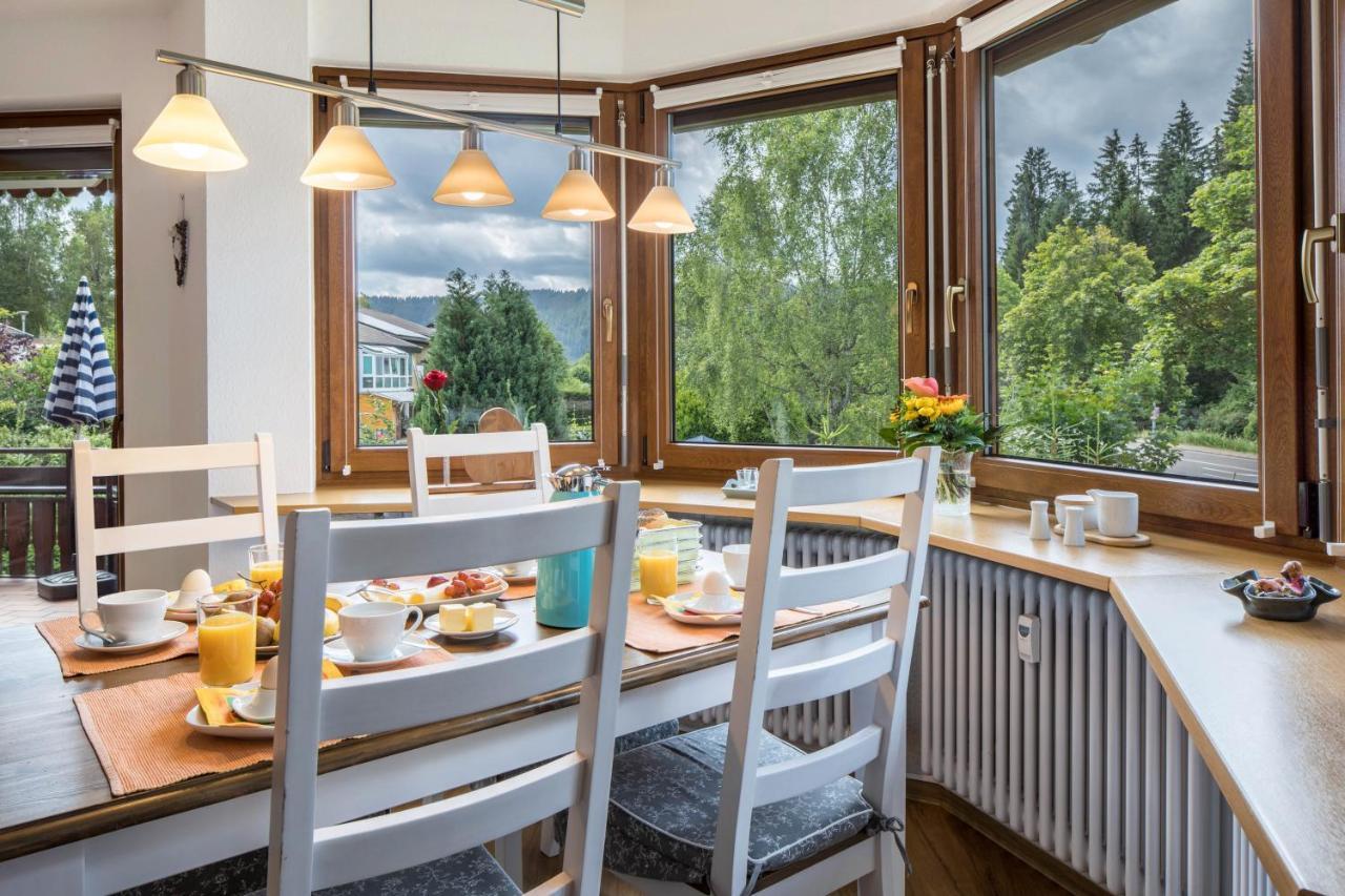 Friedolin Im Baerenhuesli Apartment Titisee-Neustadt Bagian luar foto